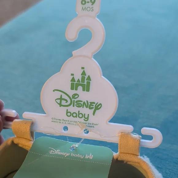 Disney Baby Winnie The Pooh Bear Slippers - Picture 4 of 5